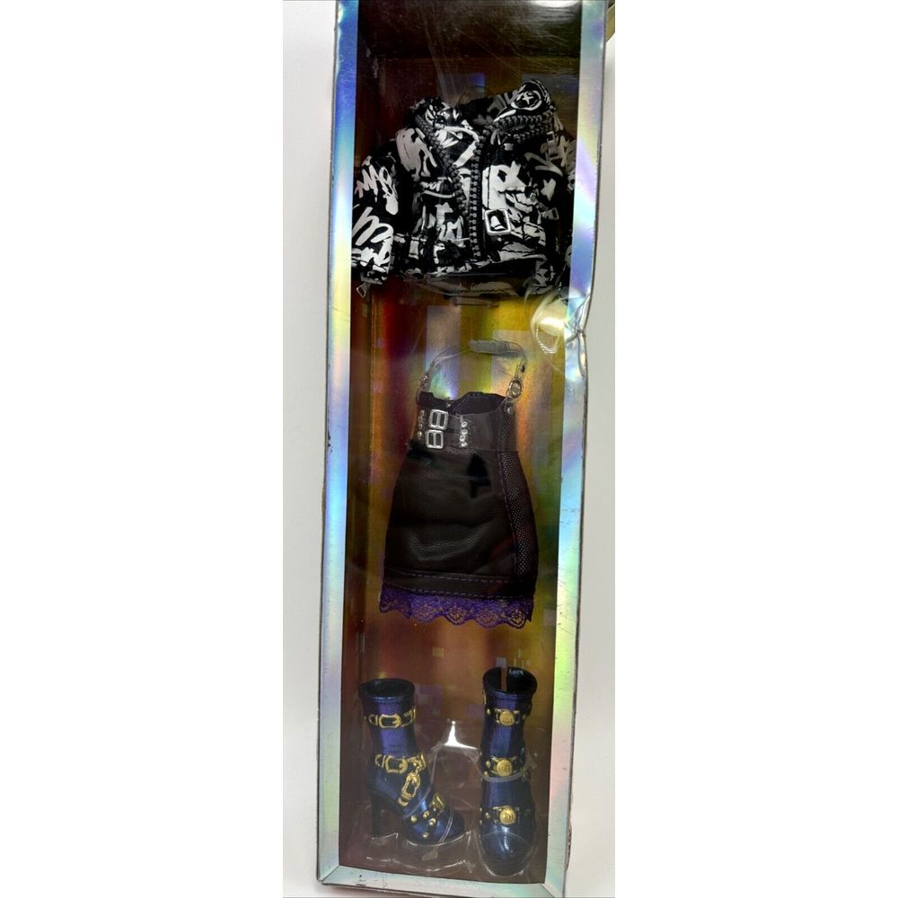 Rainbow High‎ Ainsley Slater Doll Clothes Outfit Set